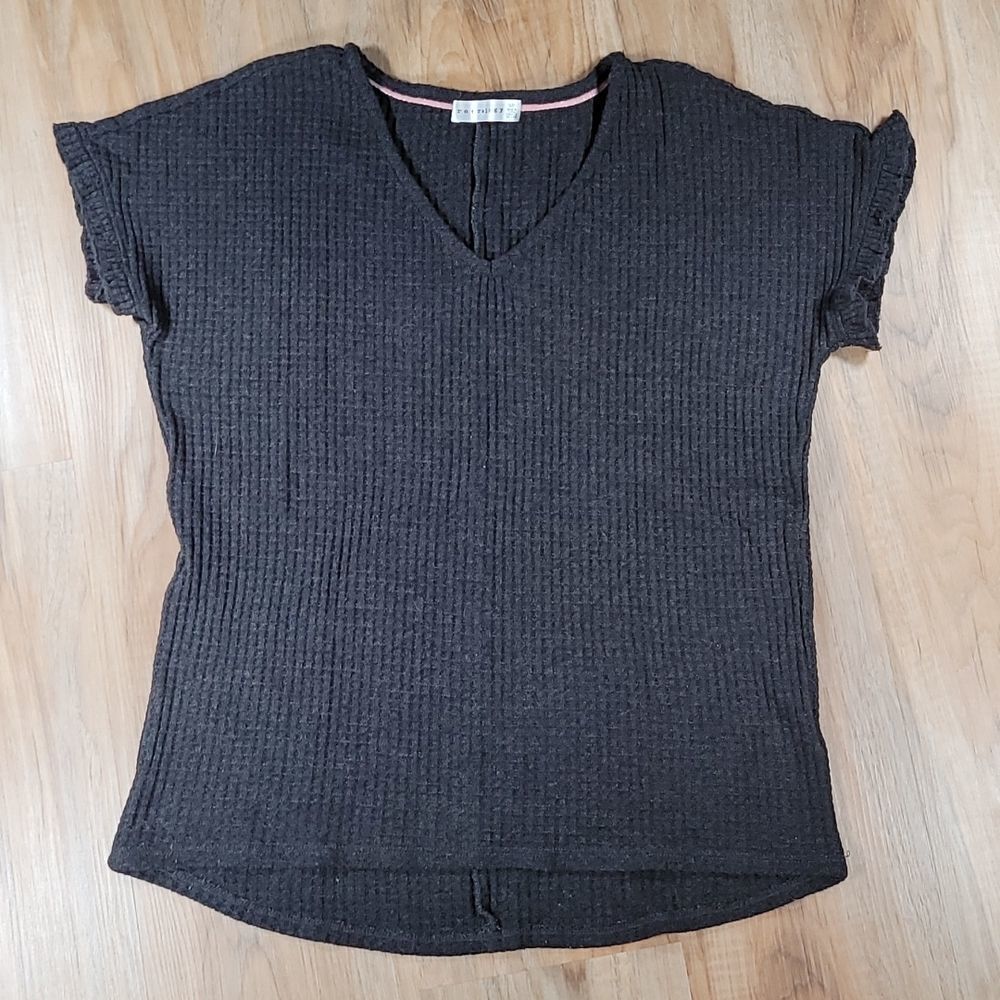 🔺️Retrology Gray Waffle Print Short Sleeve Top Small